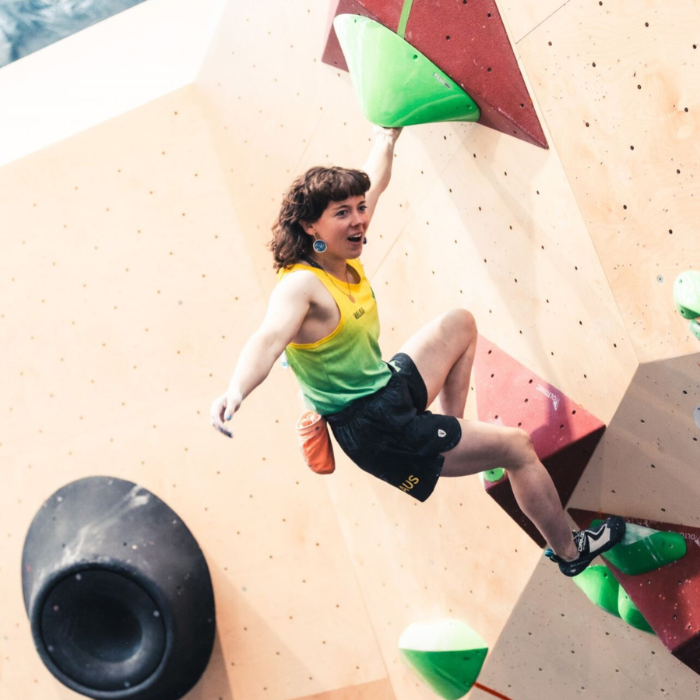 Female coaching scholarships Tasmania
